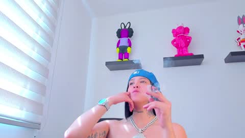 Snapshot of gangster_girl chatting on December 31, 2024, 4:04 pm GANG online show from December 31, 2024, 4:04 pm