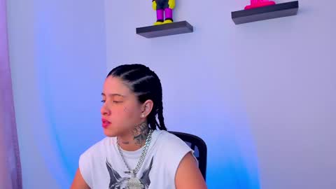 Snapshot of gangster_girl chatting on January 18, 2025, 9:24 pm GANG online show from January 18, 2025, 9:24 pm