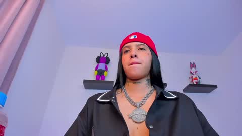 Snapshot of gangster_girl chatting on February 5, 2025, 11:06 pm GANG online show from February 5, 2025, 11:06 pm