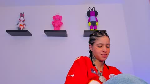 Snapshot of gangster_girl chatting on February 28, 2025, 1:05 am GANG online show from February 28, 2025, 1:05 am