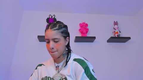 Snapshot of gangster_girl chatting on March 3, 2025, 1:42 am GANG online show from March 3, 2025, 1:42 am