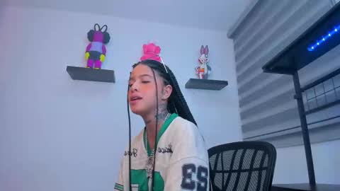 Snapshot of gangster_girl chatting on September 24, 2025, 12:47 am GANG online show from September 24, 2025, 12:47 am