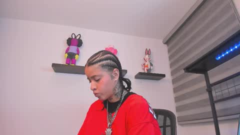 Snapshot of gangster_girl chatting on December 4, 2025, 5:39 am GANG online show from December 4, 2025, 5:39 am