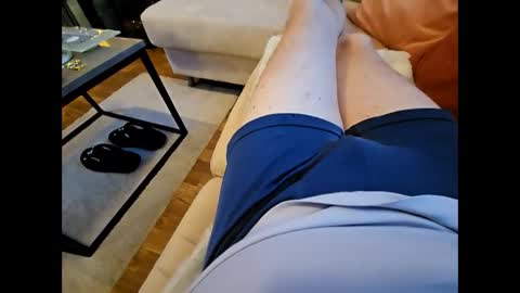 Snapshot of garbis11 chatting on December 27, 2024, 3:26 pm garbis11 online show from December 27, 2024, 3:26 pm