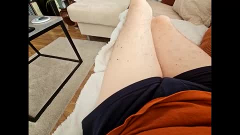 Snapshot of garbis11 chatting on October 22, 2025, 2:50 pm garbis11 online show from October 22, 2025, 2:50 pm