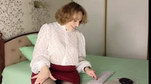 Snapshot of gardner_ava chatting on February 7, 2025, 7:29 am Ava online show from February 7, 2025, 7:29 am