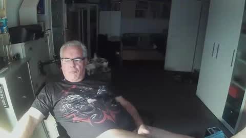 Snapshot of gargamil chatting on November 26, 2025, 1:45 pm gargamil online show from November 26, 2025, 1:45 pm