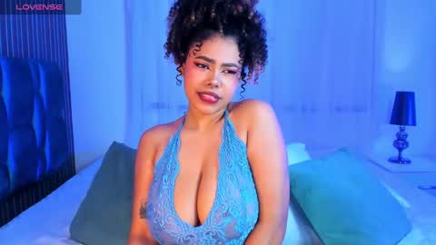 garnet  online show from December 22, 2024, 4:06 am