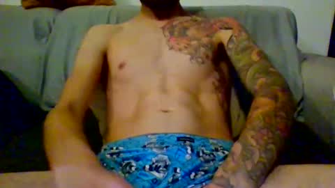 garyreal1990 online show from November 20, 2025, 4:07 pm