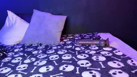 Snapshot of gasai_usagi_gh chatting on September 9, 2025, 7:35 pm  Usagi  online show from September 9, 2025, 7:35 pm