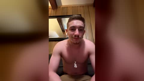 Snapshot of gasmannnnn chatting on March 3, 2026, 3:56 am gasmannnnn online show from March 3, 2026, 3:56 am