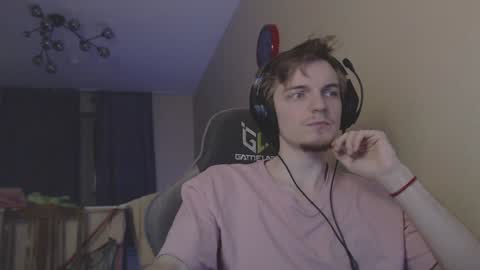 Snapshot of gasturfahe chatting on January 10, 2025, 3:37 pm gasturfahe online show from January 10, 2025, 3:37 pm