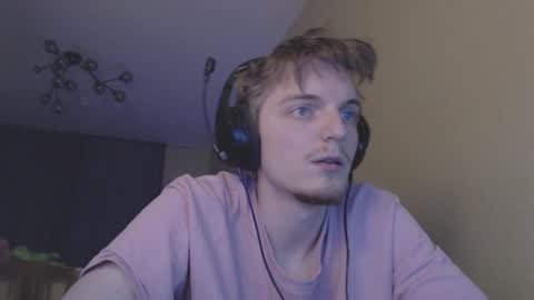 Snapshot of gasturfahe chatting on January 10, 2025, 10:15 pm gasturfahe online show from January 10, 2025, 10:15 pm