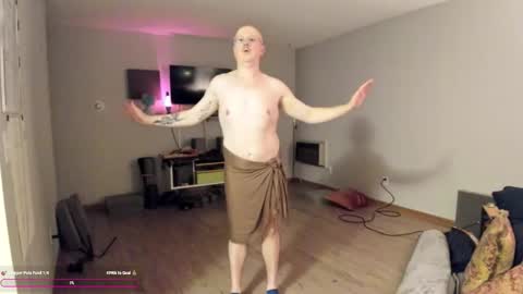 Garrett online show from November 26, 2025, 1:06 am