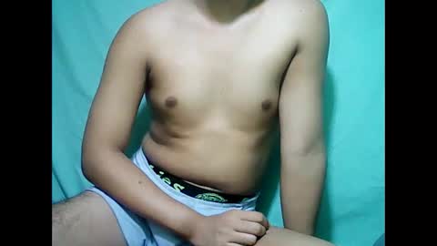 gaymell online show from October 13, 2025, 12:05 pm