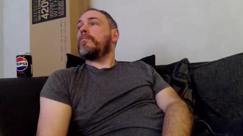 Snapshot of geddes4 chatting on May 2, 2026, 10:59 pm SIR online show from May 2, 2026, 10:59 pm