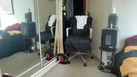 Mysteryman777 online show from April 2, 2026, 3:42 pm