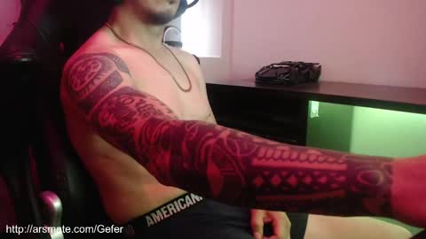 gefeeer online show from October 19, 2025, 2:29 pm