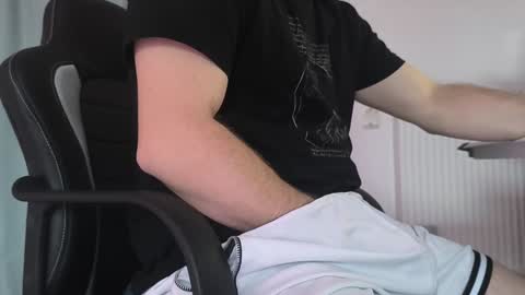 Lassmiranda online show from December 4, 2024, 7:39 am