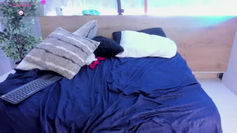 geminis muentes online show from January 4, 2025, 6:09 am