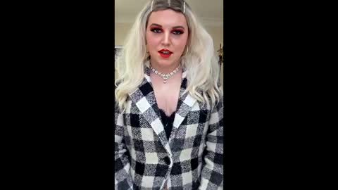 gemmaquinzel online show from February 5, 2026, 11:59 am
