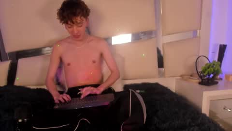 Genesis online show from November 26, 2025, 5:19 am