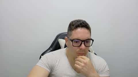 genesis_wb online show from April 7, 2026, 1:50 am