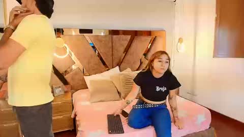 Snapshot of genessis__david_ chatting on September 29, 2025, 11:42 pm Genessis and David online show from September 29, 2025, 11:42 pm