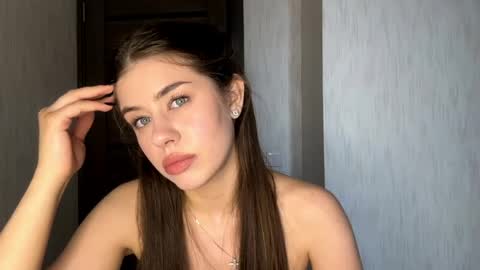 Snapshot of geniegrimmett chatting on May 27, 2026, 4:48 pm Megan online show from May 27, 2026, 4:48 pm