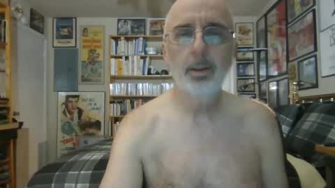 Snapshot of gentcallr chatting on February 21, 2025, 10:04 pm Steve online show from February 21, 2025, 10:04 pm