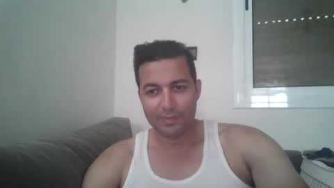 genteldevil online show from December 16, 2024, 12:27 pm