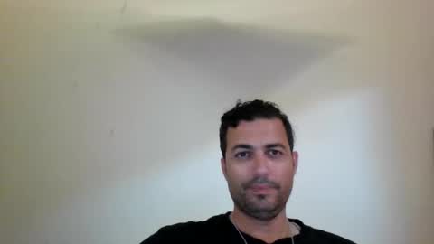 Snapshot of genteldevil chatting on June 5, 2026, 10:59 pm genteldevil online show from June 5, 2026, 10:59 pm