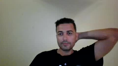 Snapshot of genteldevil chatting on June 14, 2026, 10:56 pm genteldevil online show from June 14, 2026, 10:56 pm