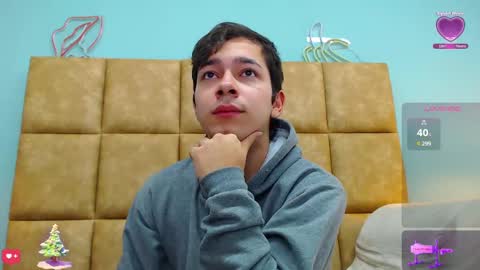 Snapshot of georgesmith_1 chatting on December 22, 2024, 11:11 am GEORGE online show from December 22, 2024, 11:11 am