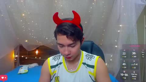 Snapshot of georgesmith_1 chatting on December 29, 2024, 3:22 am GEORGE online show from December 29, 2024, 3:22 am