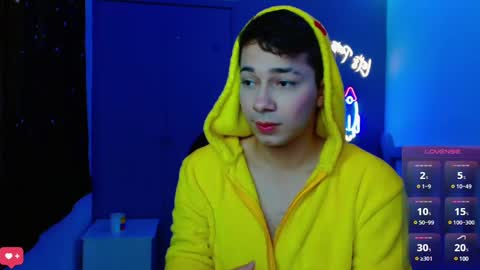 Snapshot of georgesmith_1 chatting on January 15, 2025, 2:49 am GEORGE online show from January 15, 2025, 2:49 am