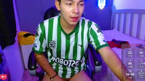 Snapshot of georgesmith_1 chatting on January 18, 2025, 11:32 am GEORGE online show from January 18, 2025, 11:32 am