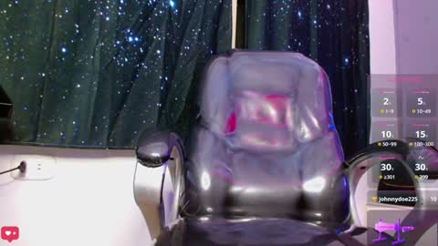 Snapshot of georgesmith_1 chatting on January 24, 2025, 9:39 am GEORGE online show from January 24, 2025, 9:39 am