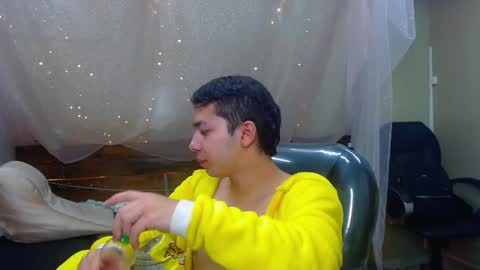 Snapshot of georgesmith_1 chatting on February 3, 2025, 8:46 am GEORGE online show from February 3, 2025, 8:46 am