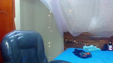 Snapshot of georgesmith_1 chatting on February 4, 2025, 4:05 am GEORGE online show from February 4, 2025, 4:05 am