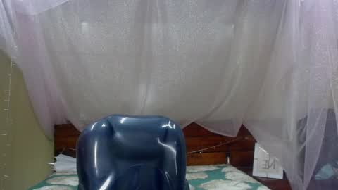 Snapshot of georgesmith_1 chatting on February 10, 2025, 5:03 am GEORGE online show from February 10, 2025, 5:03 am