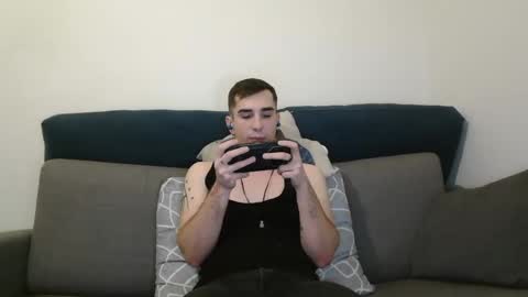 Snapshot of georgeyuno chatting on January 10, 2025, 5:24 pm George Yuno online show from January 10, 2025, 5:24 pm