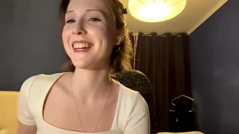 Snapshot of georgiannestrickling chatting on November 19, 2025, 2:39 pm Margaret online show from November 19, 2025, 2:39 pm