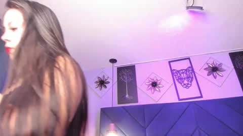 Snapshot of georgina_sensuelle chatting on January 17, 2026, 11:37 am Georgina online show from January 17, 2026, 11:37 am