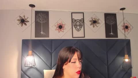 Snapshot of georgina_sensuelle chatting on March 14, 2026, 10:42 am Georgina online show from March 14, 2026, 10:42 am