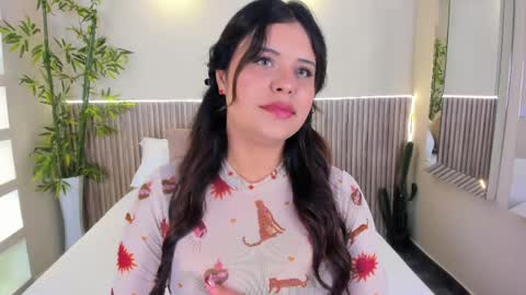 Snapshot of georginareyes chatting on June 4, 2026, 10:38 pm GeorginaReyes online show from June 4, 2026, 10:38 pm