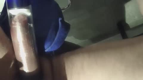 geranimo431374 online show from December 22, 2025, 5:37 am