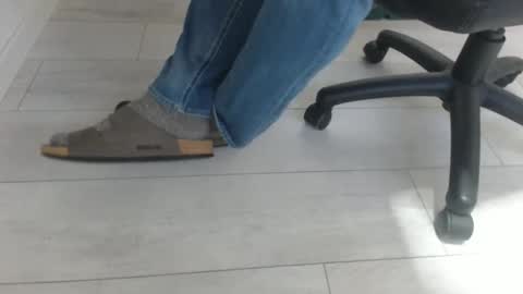 GermanSoleBro online show from February 9, 2026, 7:34 am