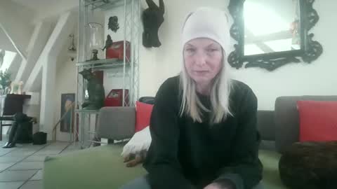 Snapshot of germansweety1 chatting on March 21, 2026, 1:26 pm germansweety online show from March 21, 2026, 1:26 pm