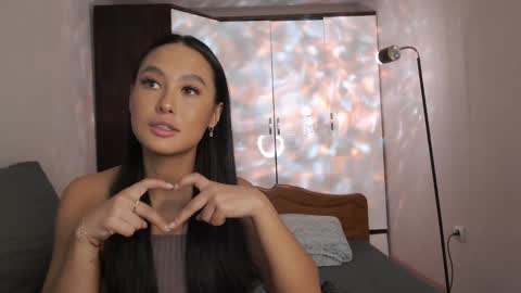 Snapshot of germiona_shine chatting on February 14, 2025, 8:21 am Germiona online show from February 14, 2025, 8:21 am